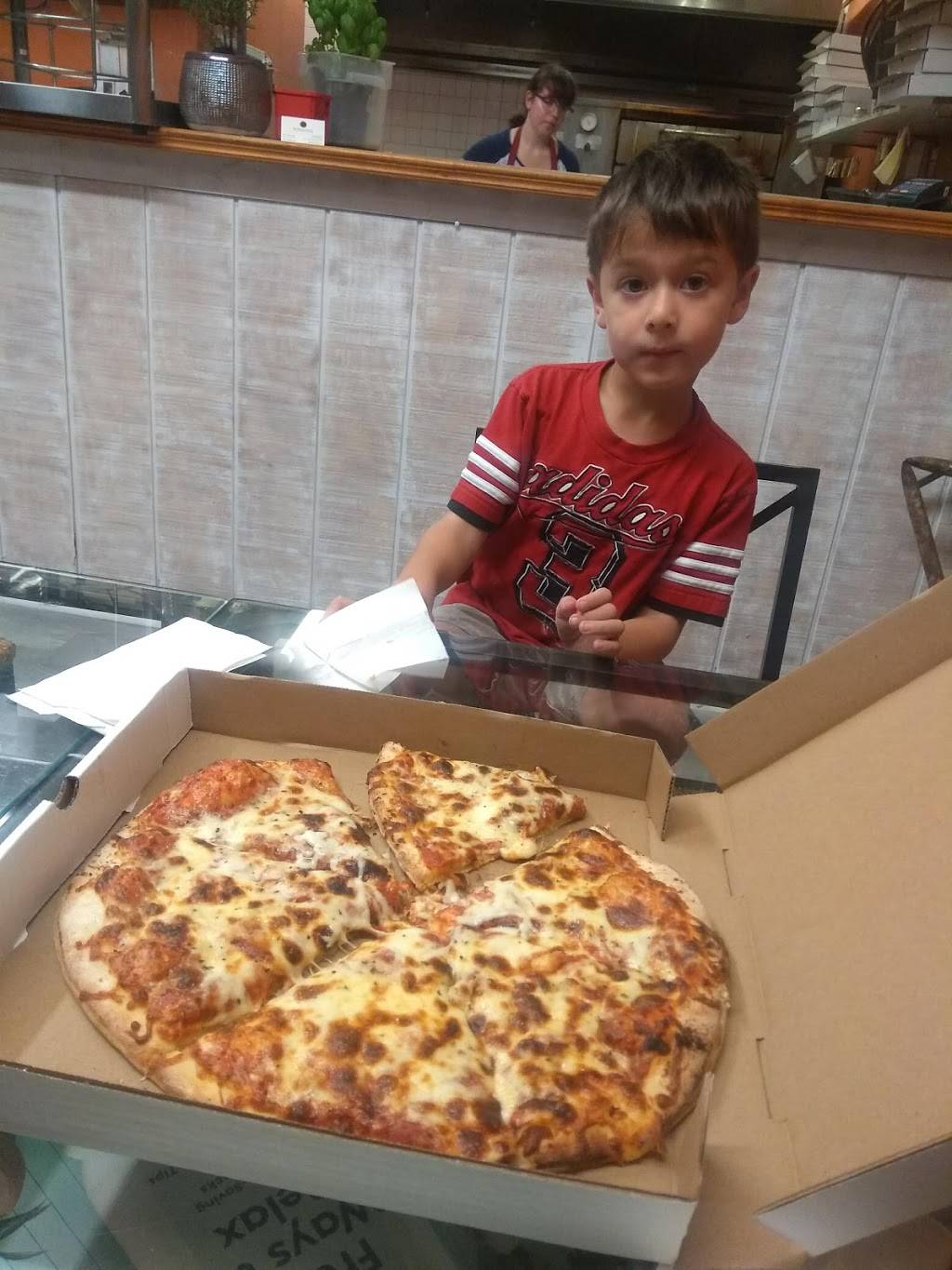 Leonardos On Main | restaurant | 289 Main St, Schomberg, ON L0G 1T0, Canada | 9059396246 OR +1 905-939-6246