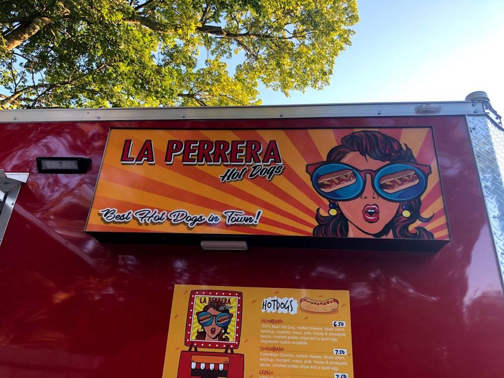 La Perrera Hot Dogs | meal takeaway | 1907 Rampart St, League City, TX 77573, USA | 3463255421 OR +1 346-325-5421