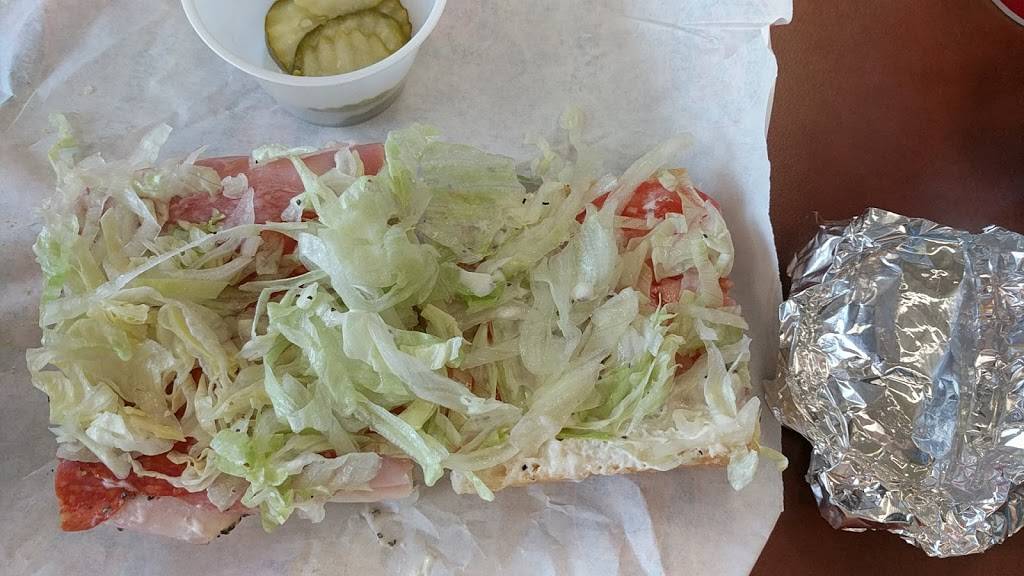 Jersey Mikes Subs | restaurant | 3469 Hudson Dr, Cuyahoga Falls, OH 44221, USA | 3306157776 OR +1 330-615-7776