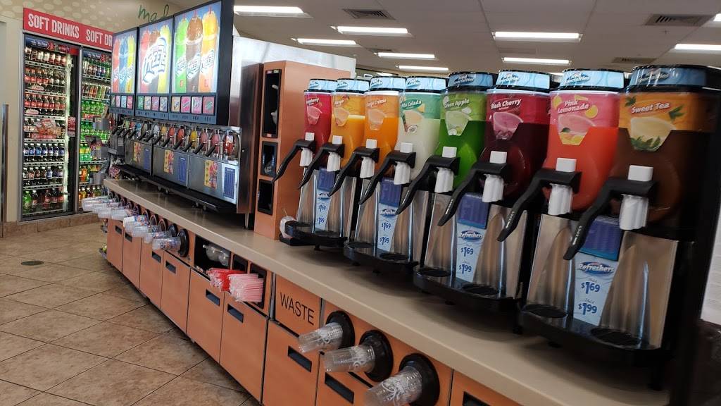 Speedy Cafe / Speedway | bakery | 1120 W Irving Park Rd, Bensenville, IL 60106, USA | 6306167611 OR +1 630-616-7611