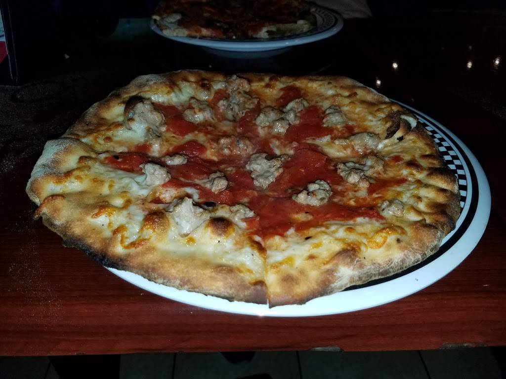 Anthonys Coal Fired Pizza | restaurant | 264 Main St, White Plains, NY 10601, USA | 9143589702 OR +1 914-358-9702