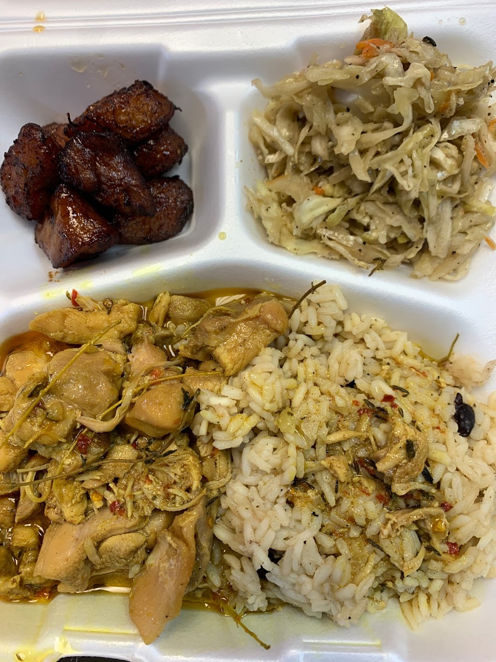 Momma Luvs Soul & Caribbean Food | restaurant | 2427 Austin Hwy, San Antonio, TX 78218, USA | 2109770060 OR +1 210-977-0060