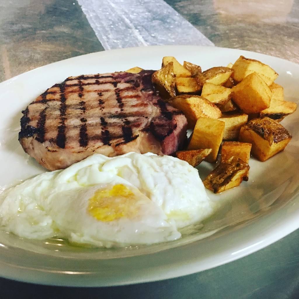 Riverside | restaurant | 1809 N Francis St, Monticello, IN 47960, USA | 5745834532 OR +1 574-583-4532