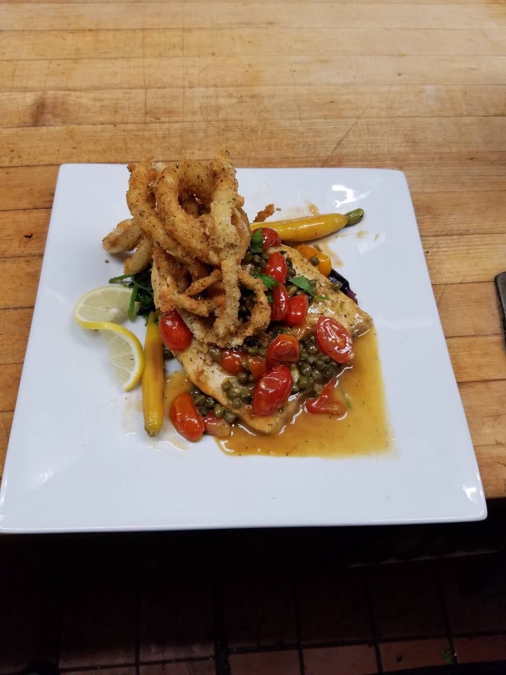 Mancusos Restaurant & Bar | restaurant | 601 Kings Hwy E, Fairfield, CT 06825, USA | 2033675359 OR +1 203-367-5359