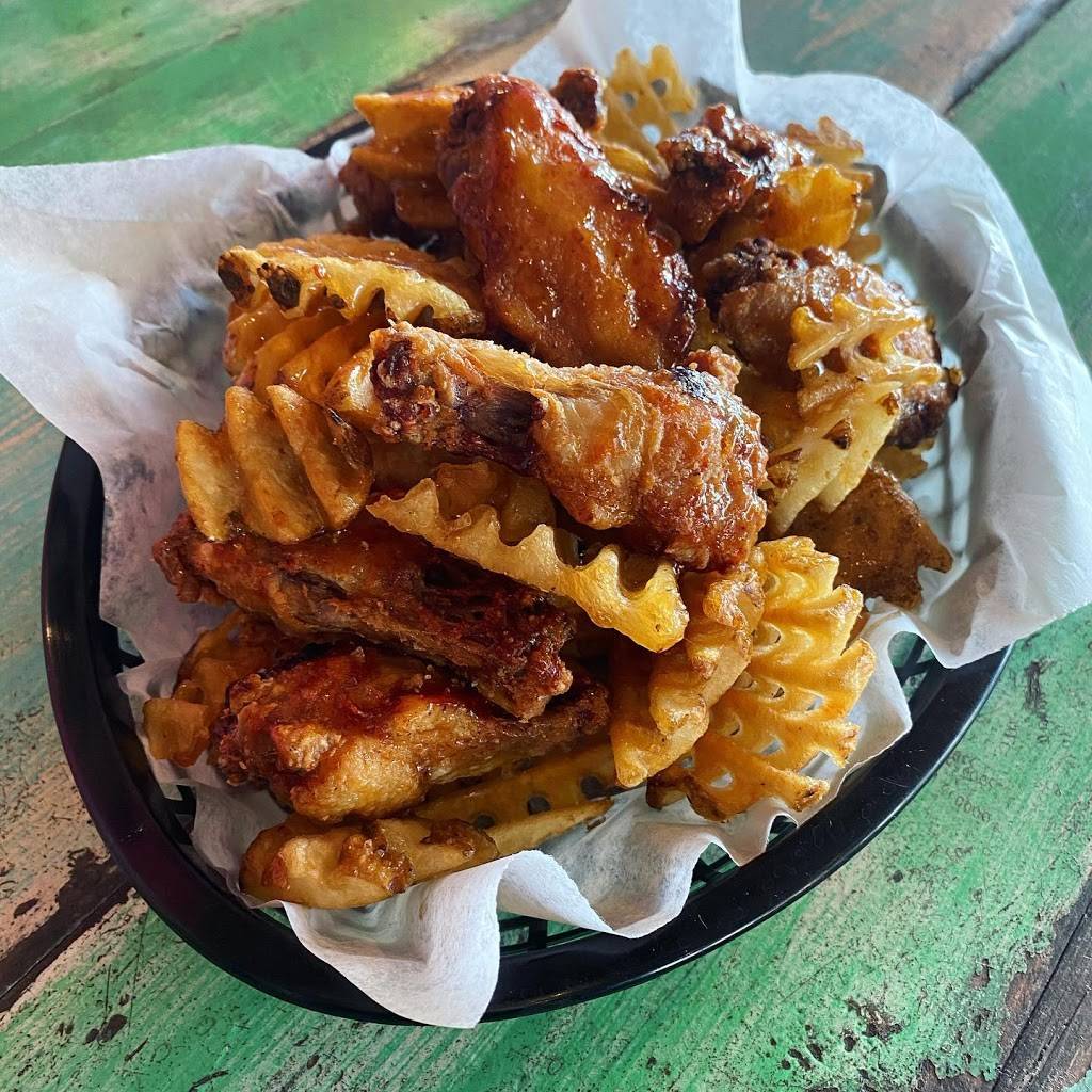 Salt & Pepper Cafe | restaurant | 608 14th St W, Bradenton, FL 34205, USA | 9412164096 OR +1 941-216-4096