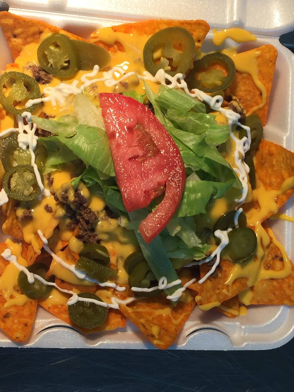 L & E Vienna | restaurant | 5965 W Chicago Ave, Chicago, IL 60651, USA | 3127781061 OR +1 312-778-1061