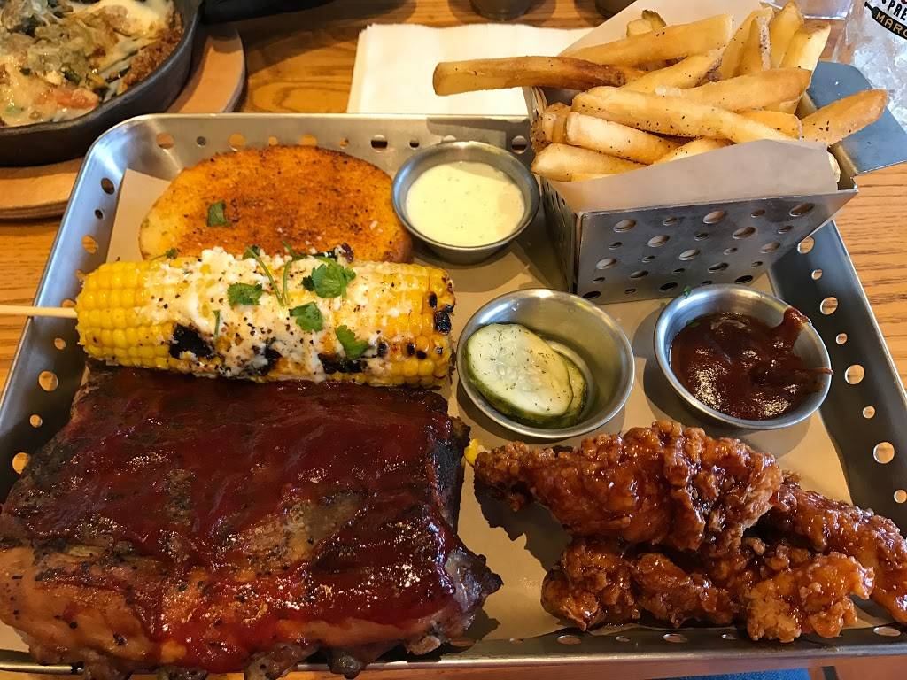 Chilis Grill & Bar | restaurant | 5637 Brainerd Rd, Chattanooga, TN 37411, USA | 4238550376 OR +1 423-855-0376