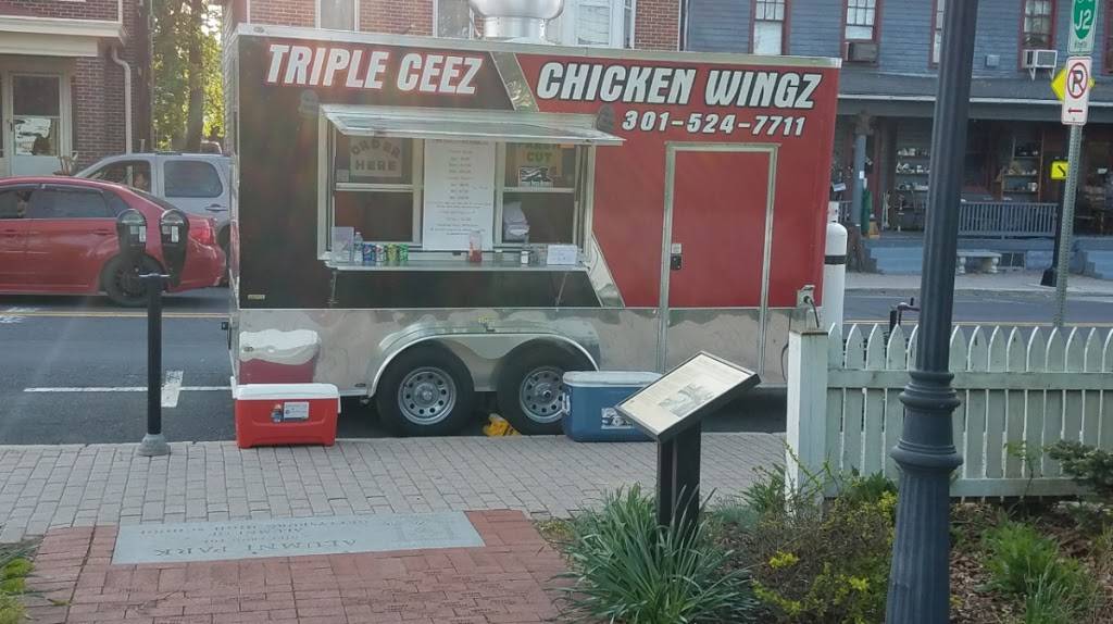 Triple Ceez Chicken Wingz,LLC | restaurant | 28 Birch Dr, Hanover, PA 17331, USA | 3015247711 OR +1 301-524-7711