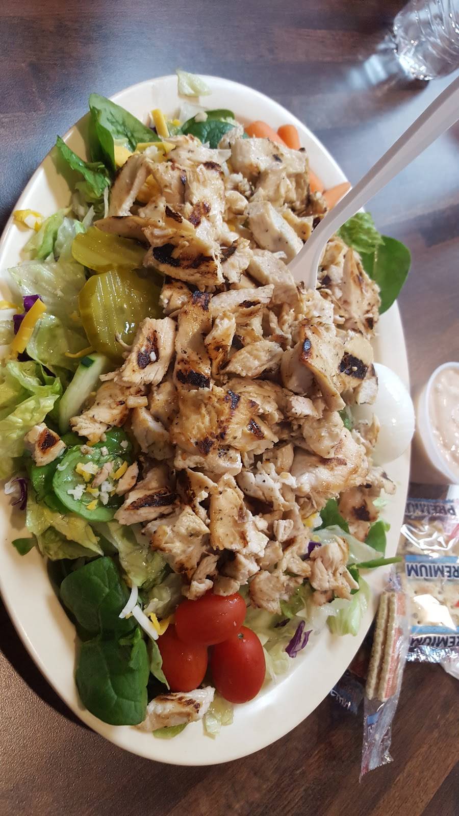 Johns Burgers | restaurant | 6537 Whittier Blvd, East Los Angeles, CA 90022, USA | 3237211524 OR +1 323-721-1524