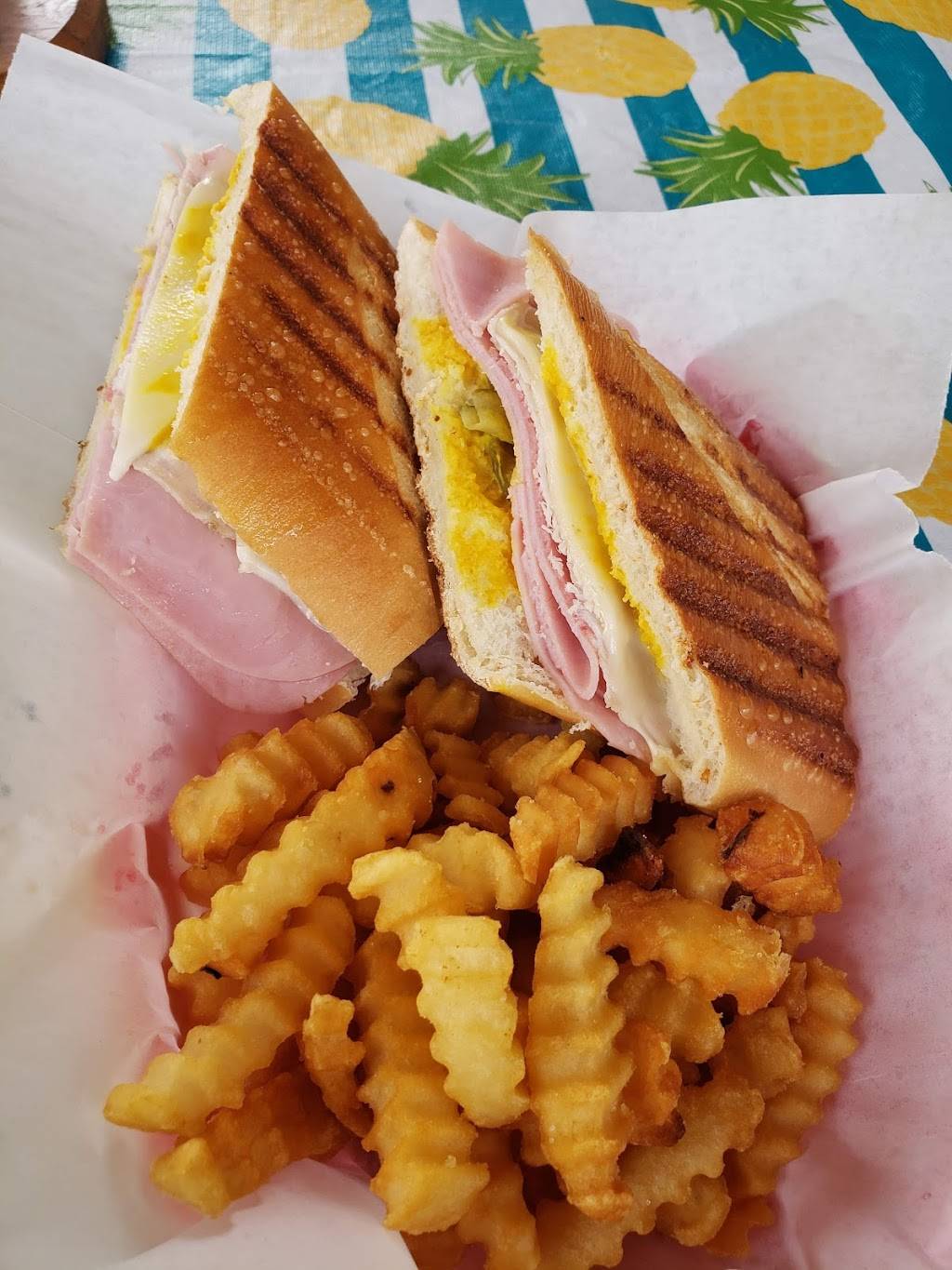 Gigis Restaurant | restaurant | 4632 Jonathan Creek Rd, Waynesville, NC 28785, USA | 8289266020 OR +1 828-926-6020