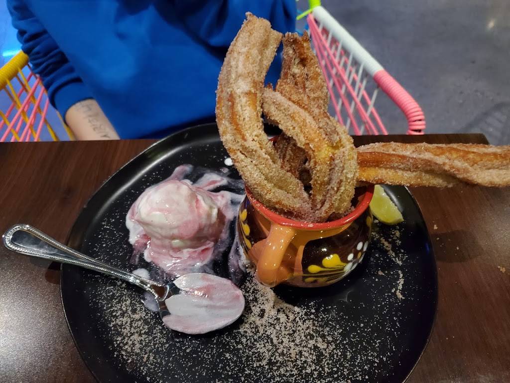 Mezcla Cocina Y Cantina | restaurant | 2 Cherokee Blvd, Chattanooga, TN 37405, USA | 4235416000 OR +1 423-541-6000