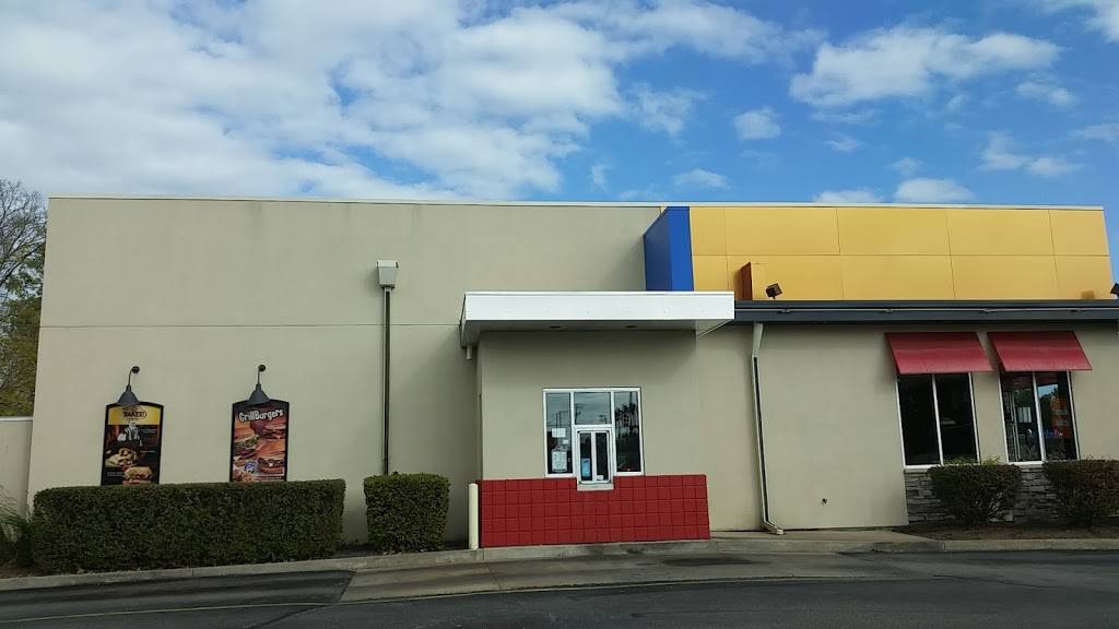 Dairy Queen Grill & Chill | restaurant | 678 N Henderson St, Galesburg, IL 61401, USA | 3093421981 OR +1 309-342-1981