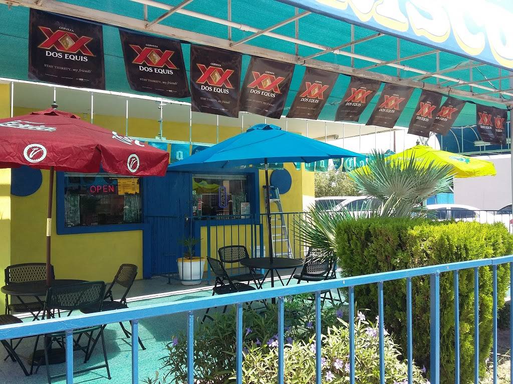 Mariscos Ensenada | restaurant | 2019 N 16th St, Phoenix, AZ 85006, USA | 6022560201 OR +1 602-256-0201