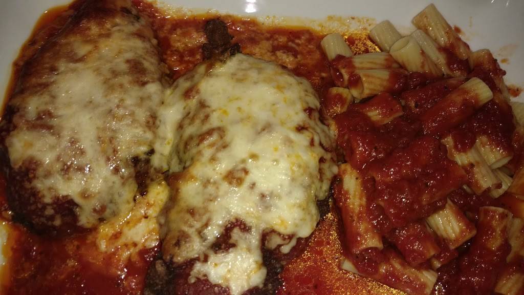 Alees | restaurant | 247 Elizabeth St, Utica, NY 13501, USA | 3157972181 OR +1 315-797-2181