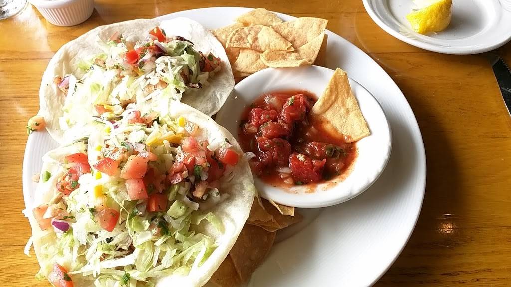 Harpoon Henrys Seafood Restaurant | restaurant | 34555 Golden Lantern, Dana Point, CA 92629, USA | 9494932933 OR +1 949-493-2933