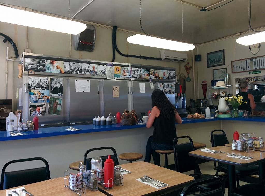 Penguin Cafe | cafe | 981 S Coast Hwy, Laguna Beach, CA 92651, USA | 9494941353 OR +1 949-494-1353