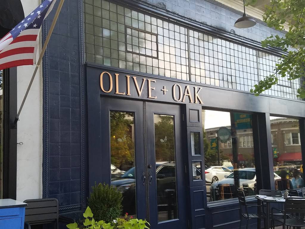 Olive + Oak | restaurant | 102 W Lockwood Ave, Webster Groves, MO 63119, USA | 3147361370 OR +1 314-736-1370