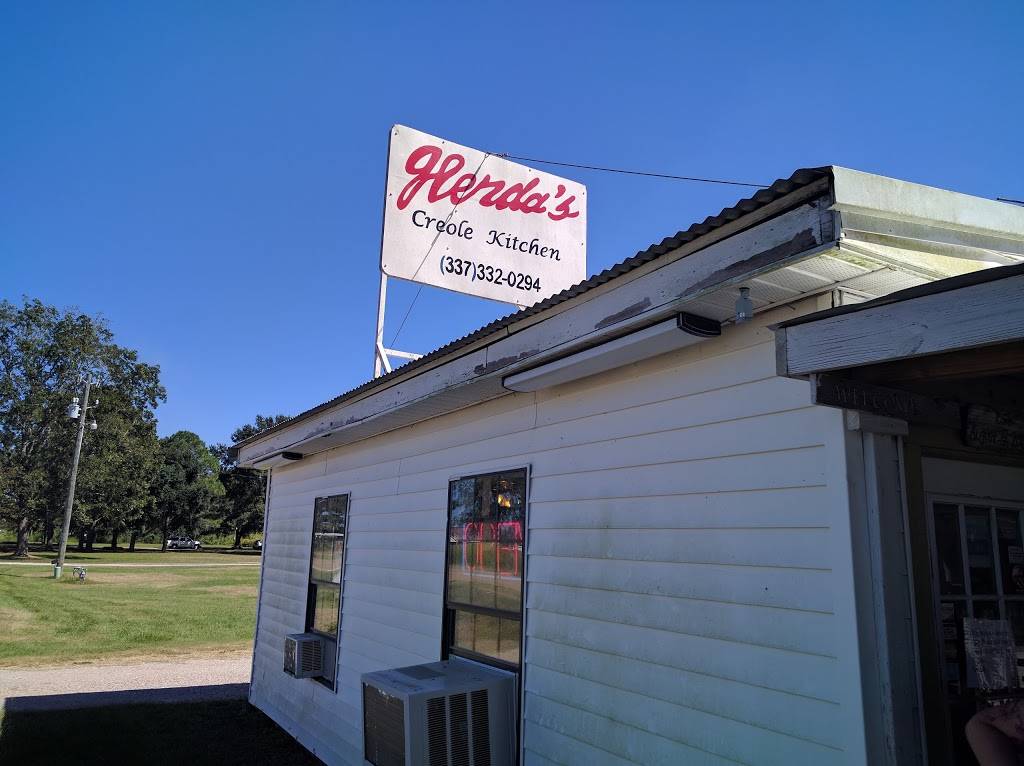 Glendas Creole Kitchen Restaurant | restaurant | 3232 Main Hwy # 31, Breaux Bridge, LA 70517, USA | 3373320294 OR +1 337-332-0294