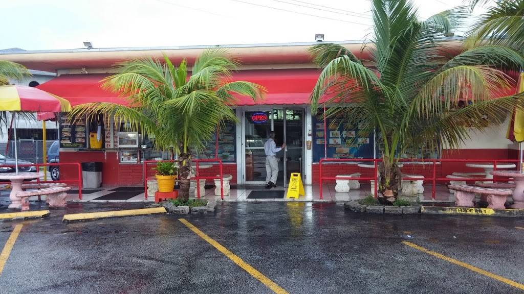 La Minuta | restaurant | 14615 W Dixie Hwy, North Miami, FL 33161, USA | 3059492471 OR +1 305-949-2471
