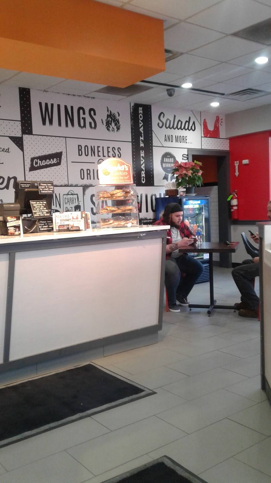 Planet Wings | restaurant | 171 W Main St, Middletown, NY 10940, USA | 8453460060 OR +1 845-346-0060