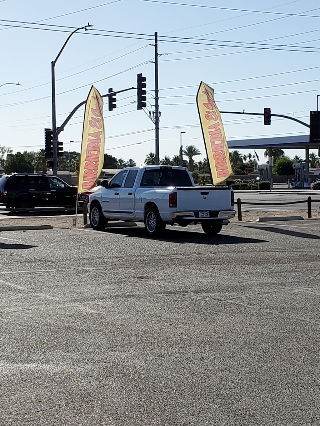 Birrieria El Gordo | restaurant | 362 W 32nd St, Yuma, AZ 85364, USA | 9283181677 OR +1 928-318-1677