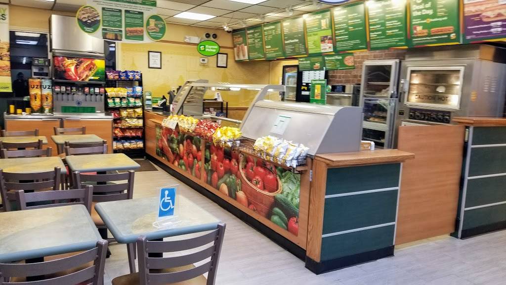 Subway | restaurant | 152 Fairfax Pike, Stephens City, VA 22655, USA | 5408691737 OR +1 540-869-1737