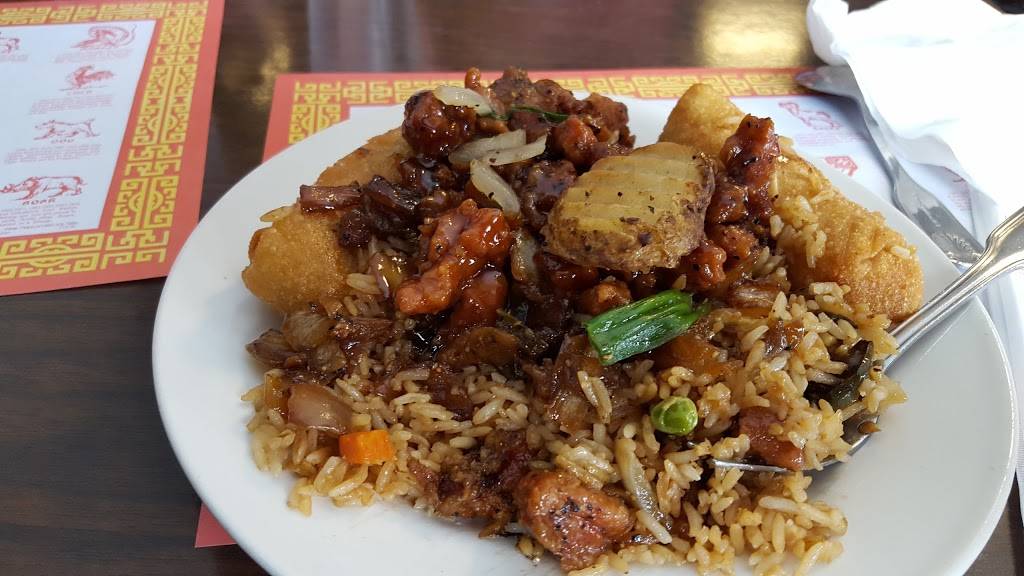 Hunan Chinese Restaurant | restaurant | 1425 W South Airport Rd, Traverse City, MI 49686, USA | 2319471388 OR +1 231-947-1388