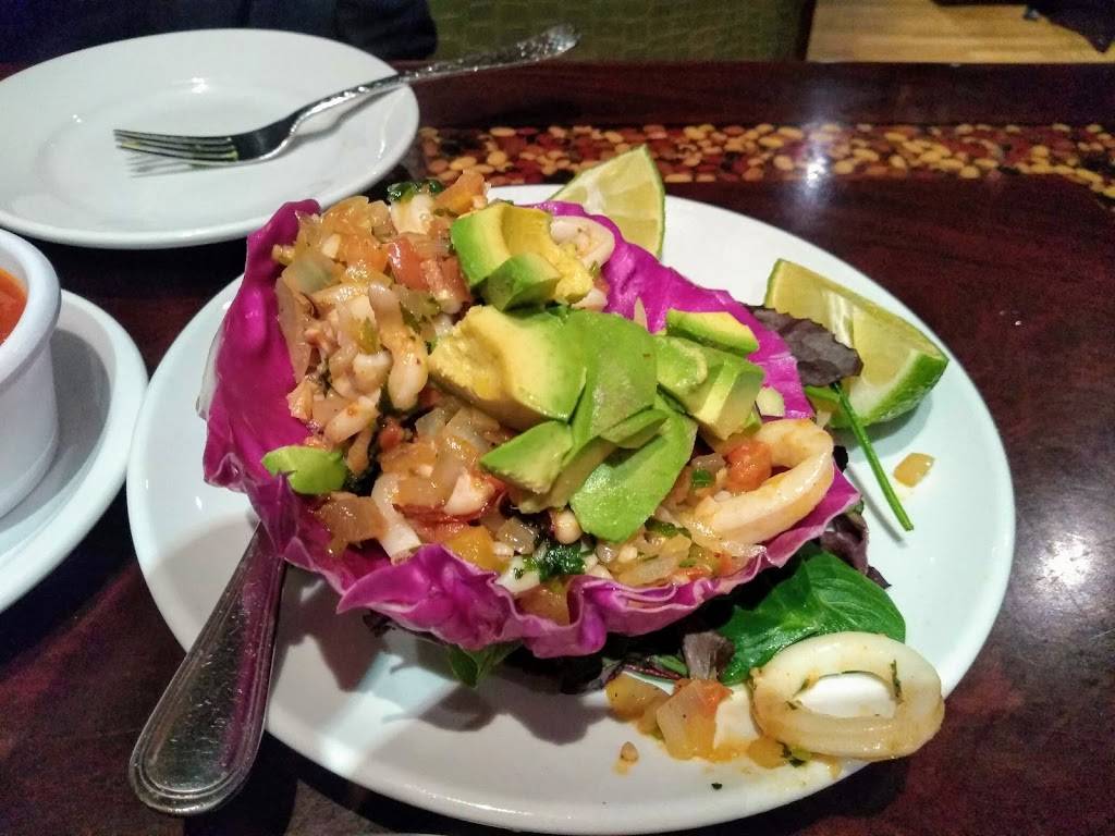 Las Fuentes Restaurant | meal takeaway | 9001 Waukegan Rd, Morton Grove, IL 60053, USA | 8479830248 OR +1 847-983-0248