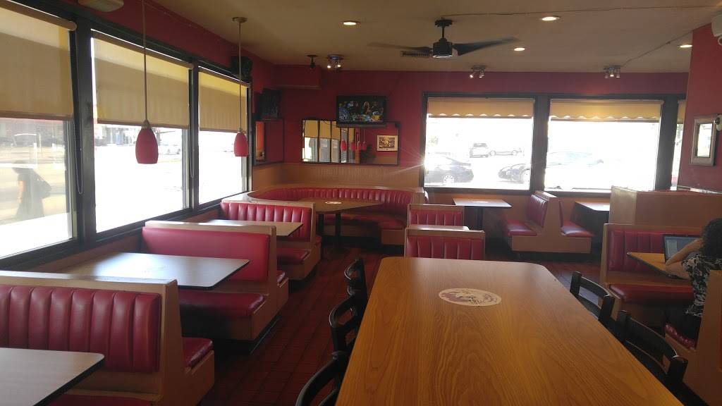 Rubis Grill and Frosty Freeze | restaurant | 3121, 11401 Washington Blvd, Whittier, CA 90606, USA | 5626991470 OR +1 562-699-1470