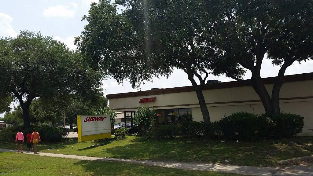 Subway Restaurants | restaurant | 2120 Texas Pkwy, Missouri City, TX 77489, USA | 2814994558 OR +1 281-499-4558