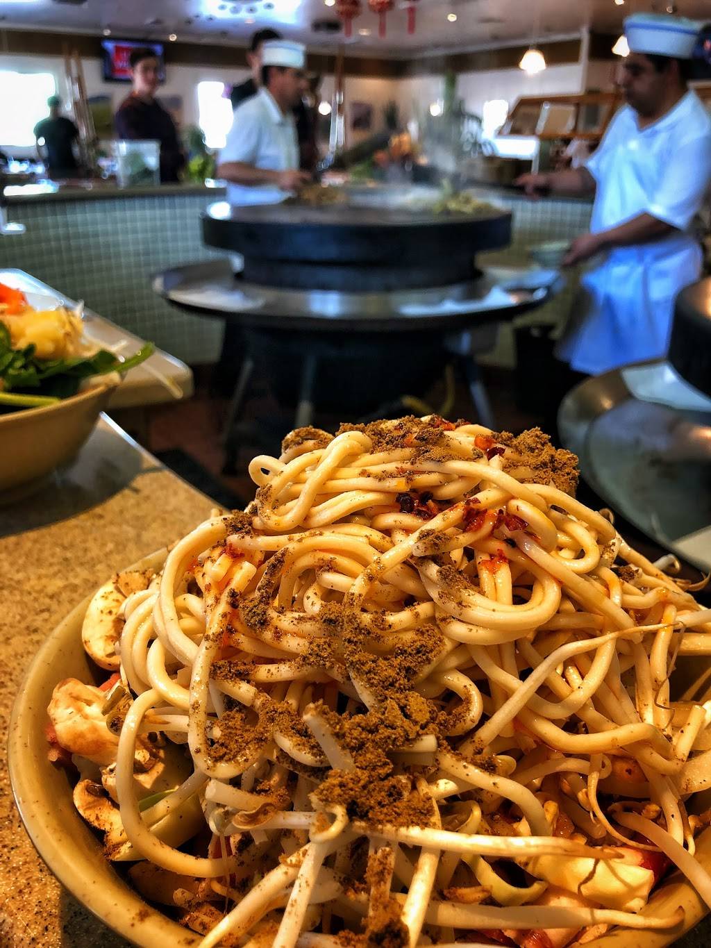 Big Wok Mongolian BBQ | restaurant | 250 N Sepulveda Blvd, Manhattan Beach, CA 90266, USA | 3107981155 OR +1 310-798-1155