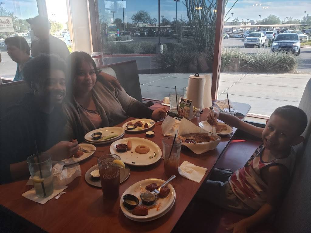 Native Grill & Wings | restaurant | 21164 N John Wayne Pkwy, Maricopa, AZ 85138, USA | 5205686077 OR +1 520-568-6077