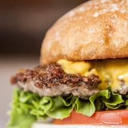 Burger Lounge | meal takeaway | 8539 Sunset Blvd, West Hollywood, CA 90069, USA | 3102899250 OR +1 310-289-9250