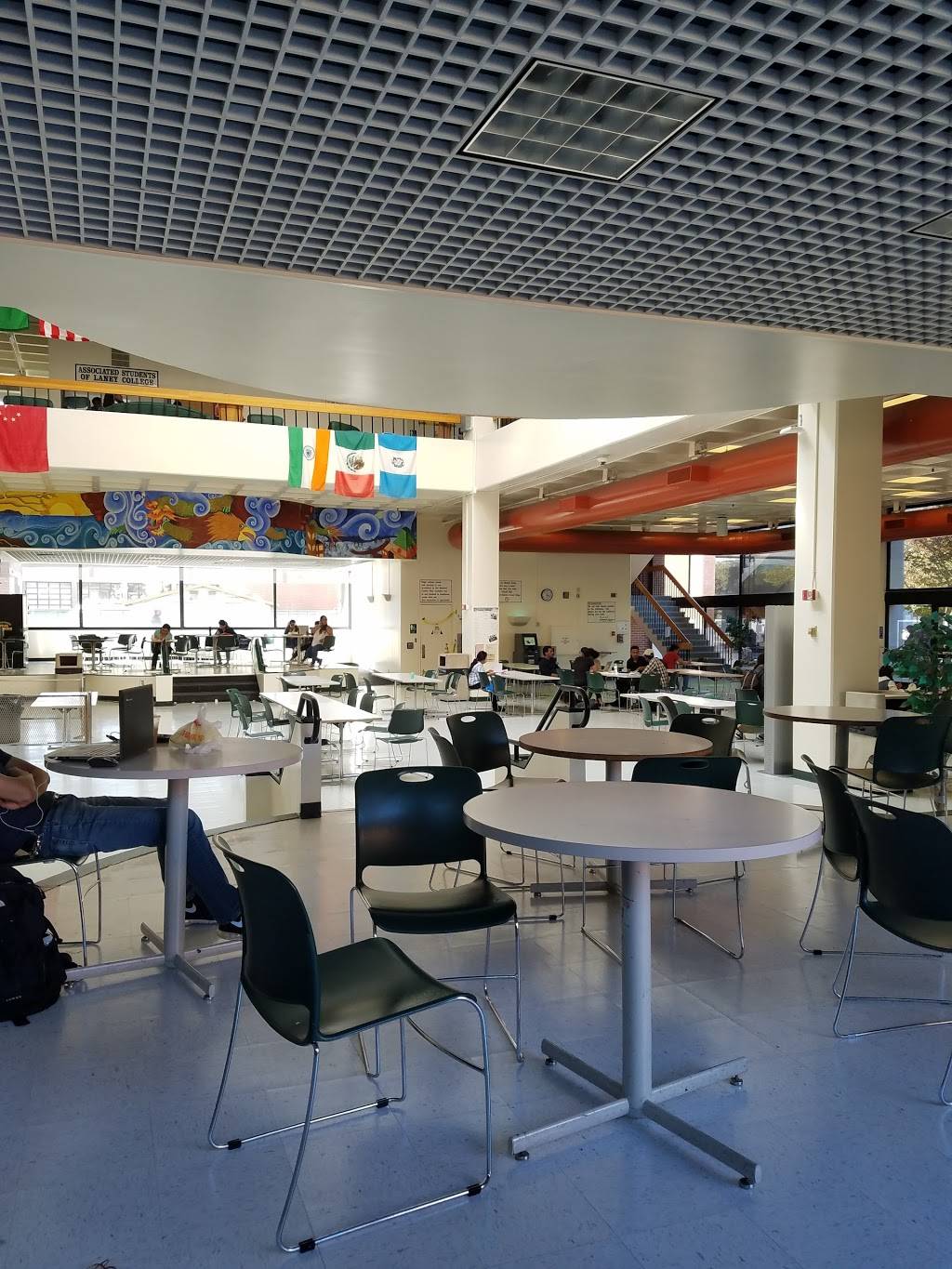 Laney College Cafeteria | restaurant | 900 Fallon St, Oakland, CA 94607, USA | 5108345740 OR +1 510-834-5740