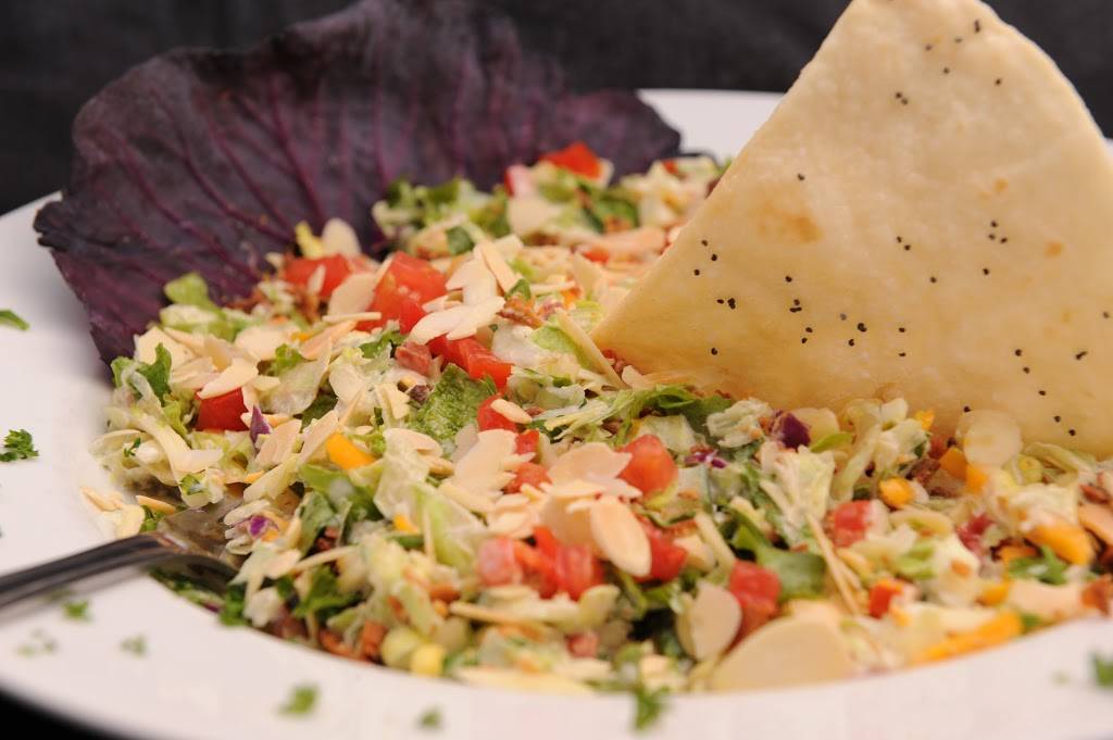 Noisy Oyster | restaurant | 7842 Rivers Ave, North Charleston, SC 29406, USA | 8438241000 OR +1 843-824-1000