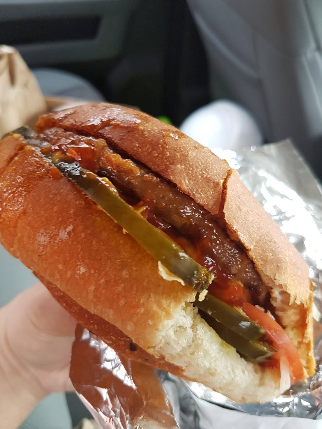 Johnnys Hamburgers | restaurant | 2595 Victoria Park Ave, Scarborough, ON M1T 1A4, Canada | 4164917222 OR +1 416-491-7222