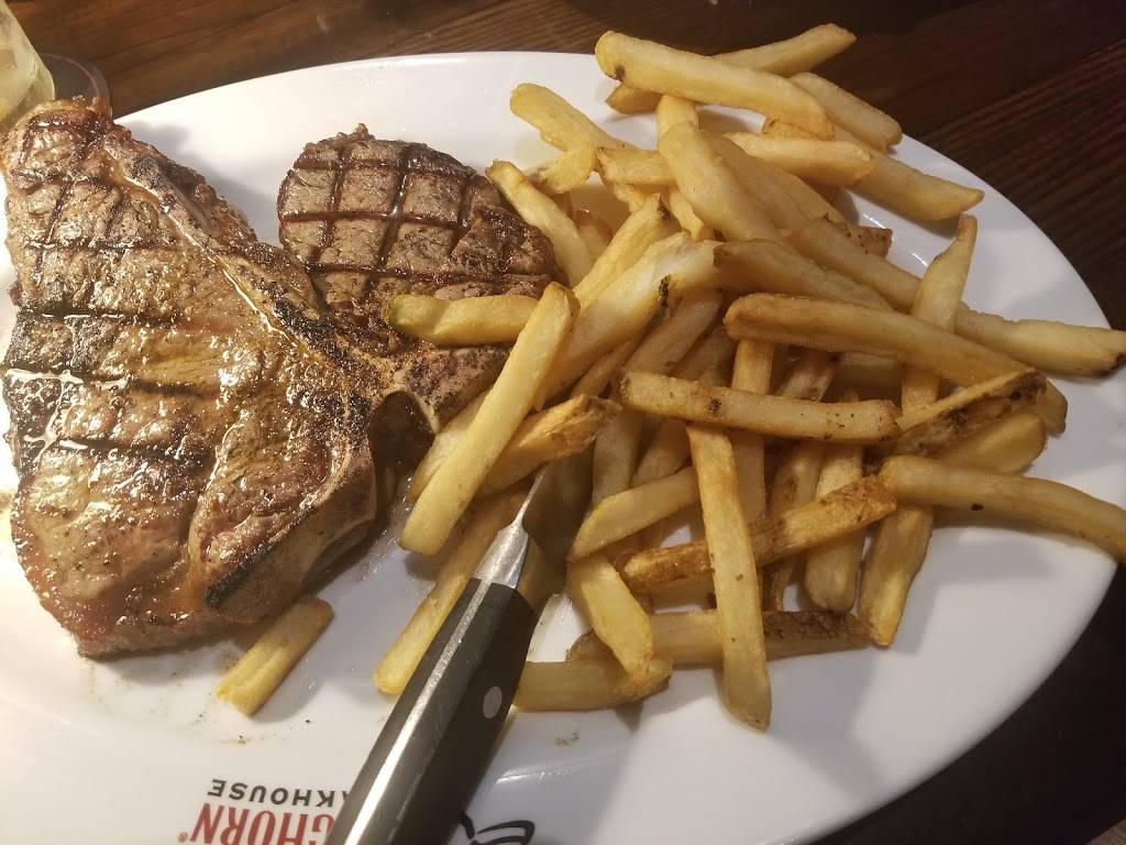 LongHorn Steakhouse | meal takeaway | 2671 James St, Coralville, IA 52241, USA | 3193382011 OR +1 319-338-2011