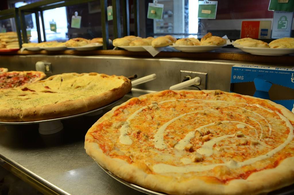 Napolis Pizza | restaurant | 5706, 3475 Shadeland Ave, Indianapolis, IN 46226, USA | 3175451907 OR +1 317-545-1907