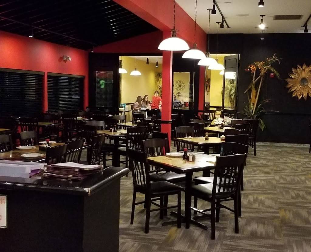 China Inn | restaurant | 4848 Twin City Hwy, Groves, TX 77619, USA | 4099622431 OR +1 409-962-2431