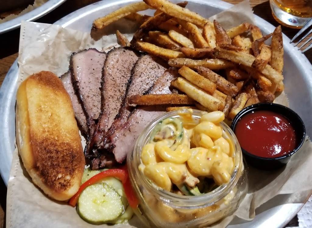 Barrel & Boar Westerville | restaurant | 8 N State St, Westerville, OH 43081, USA | 6143005014 OR +1 614-300-5014