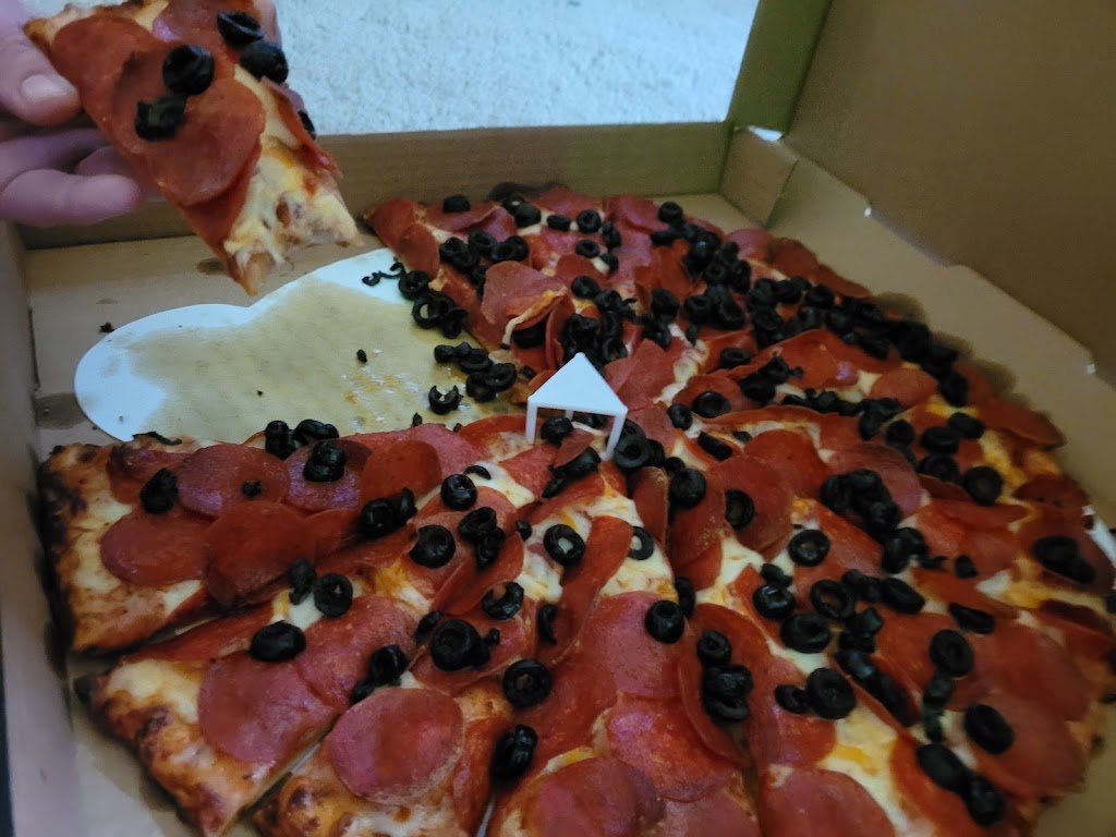 Abbys Legendary Pizza | meal takeaway | 825 E Pine St, Central Point, OR 97502, USA | 5416641124 OR +1 541-664-1124