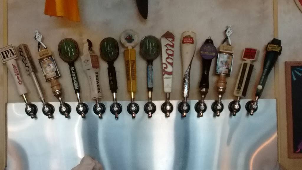 Beach Hut Deli | meal takeaway | 110 Gateway Dr #150, Lincoln, CA 95648, USA | 9165430101 OR +1 916-543-0101