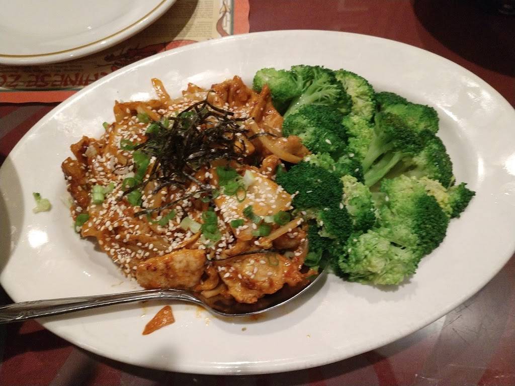 East Garden Chinese Restaurant | restaurant | 3600 N Oakland Ave, Milwaukee, WI 53211, USA | 4149627460 OR +1 414-962-7460