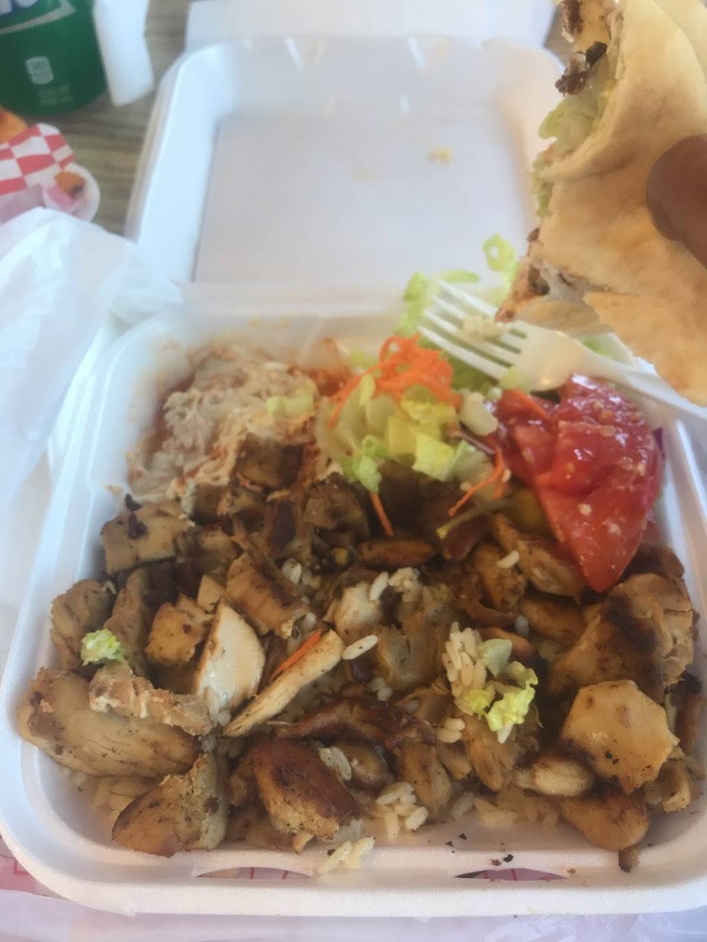 Royal Pizza | restaurant | 13666 Oxnard St, Van Nuys, CA 91401, USA | 8187821211 OR +1 818-782-1211