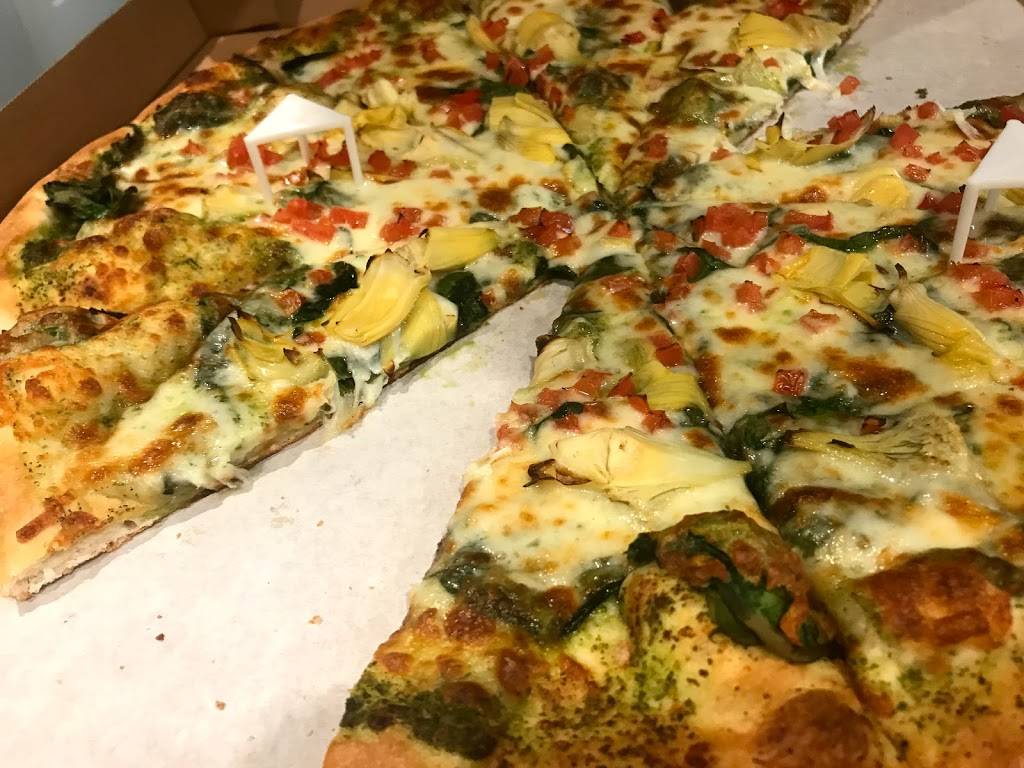 Tenintys Pizza and Subs | restaurant | 10395 NW Glencoe Rd #600, North Plains, OR 97133, USA | 5036475761 OR +1 503-647-5761