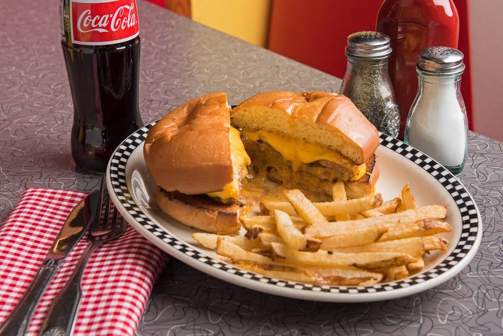 Zes Diner Prior Lake | restaurant | 16731 State Hwy 13, Prior Lake, MN 55372, USA | 9522262272 OR +1 952-226-2272