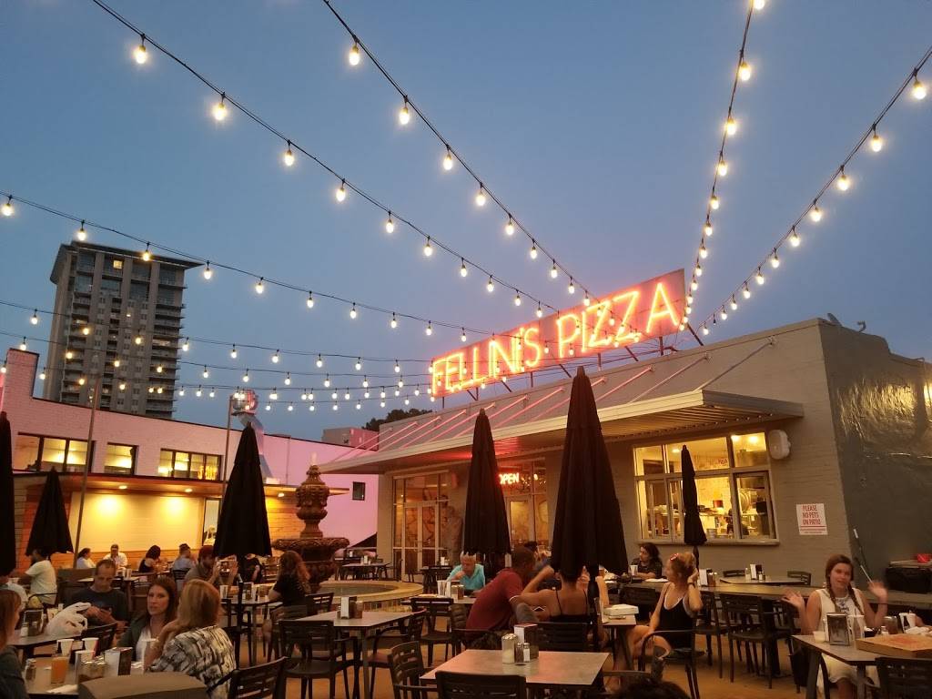 Fellinis Pizza | restaurant | 2809 Peachtree Rd, Atlanta, GA 30305, USA | 4042660082 OR +1 404-266-0082
