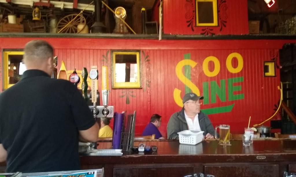 Choo Choo Restaurant & Bar | restaurant | 160 Railway St W, Loretto, MN 55357, USA | 7634793565 OR +1 763-479-3565