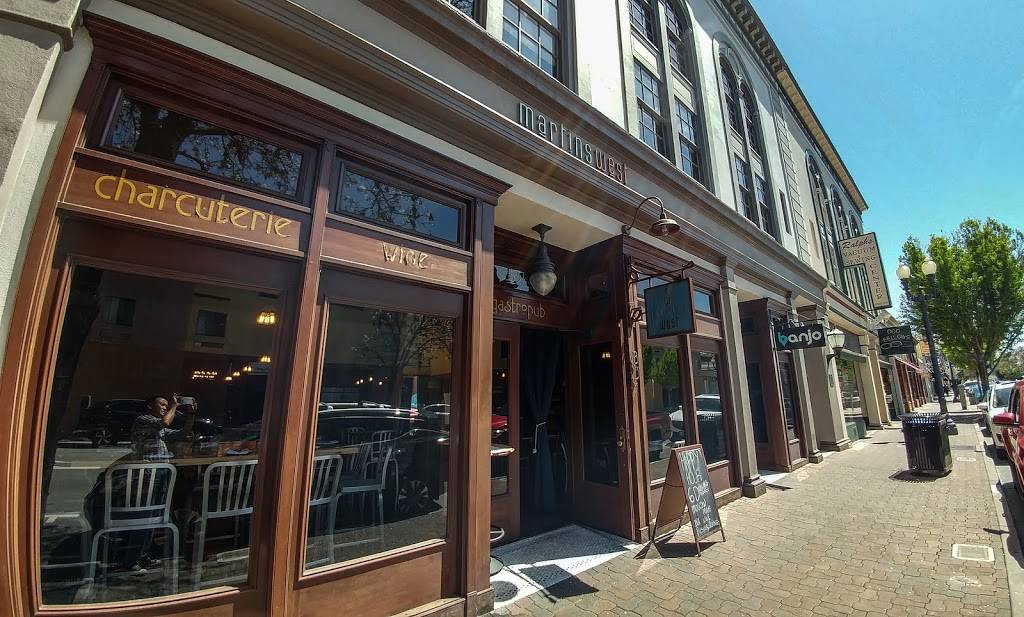 Martins West Gastropub | restaurant | 831 Main St, Redwood City, CA 94063, USA | 6503664366 OR +1 650-366-4366