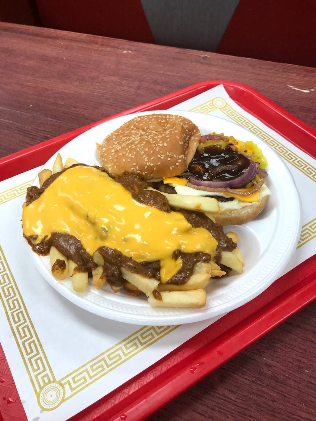 T & J Coney Island | restaurant | 20601 Eight Mile Rd, Detroit, MI 48219, USA | 3135330353 OR +1 313-533-0353